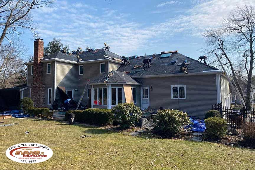 Should You Repair or Replace Your Roof?